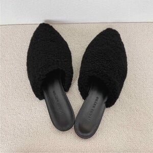 Jenni Kayne Black Shearling Women's Mukes